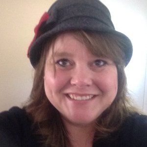 Meet your Posher, Stacy